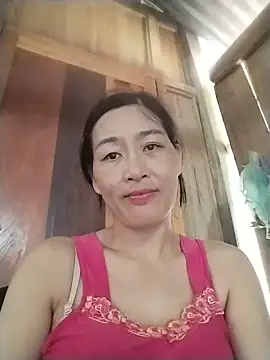 Snapshot of lris-Beauty77 chatting on 18, 6, 2026 lris-Beauty77 online show from 18, 6, 2026