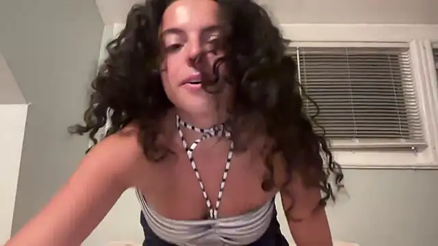 Snapshot of mimilovesdaddy chatting on 27, 2, 2026 mimilovesdaddy online show from 27, 2, 2026