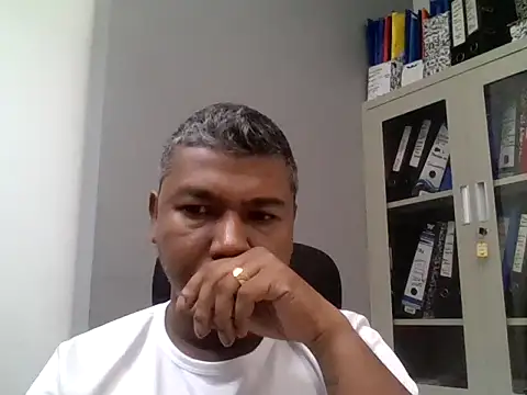 Brad0905 online show from 20, 4, 2026