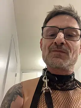 YONIYOGA online show from 4, 4, 2026