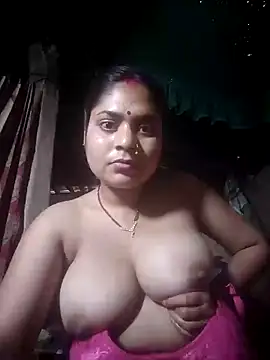 Snapshot of Aanushaka chatting on 9, 3, 2026 Aanushaka online show from 9, 3, 2026