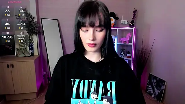 demetra   online show from 1, 4, 2026