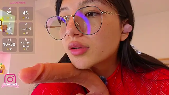 Snapshot of eva_depp_ chatting on 9, 6, 2026 eva depp online show from 9, 6, 2026