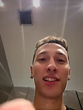 Snapshot of Thiago_Jones1 chatting on 22, 6, 2026 Thiago Jones1 online show from 22, 6, 2026
