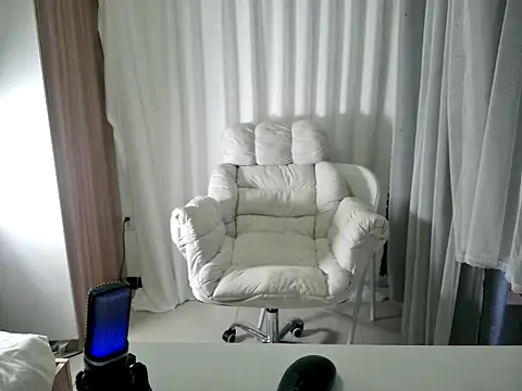 Snapshot of lilabeauty chatting on 24, 4, 2026 lilabeauty online show from 24, 4, 2026