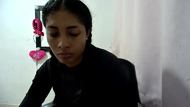 Snapshot of Couplesweethot chatting on 28, 4, 2026 Couplesweethot online show from 28, 4, 2026