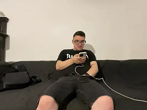 Snapshot of massiyyyy chatting on 9, 7, 2026 massiyyyy online show from 9, 7, 2026