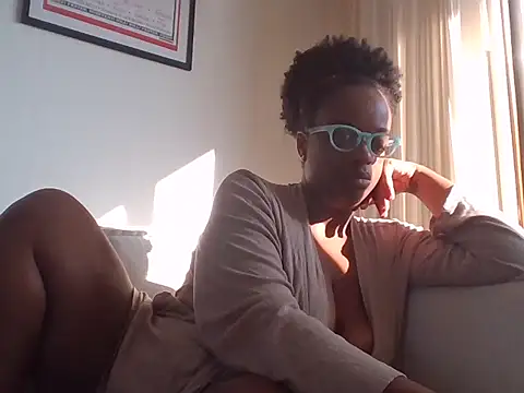 Snapshot of Writergurl69 chatting on 19, 3, 2026 Writergurl69 online show from 19, 3, 2026