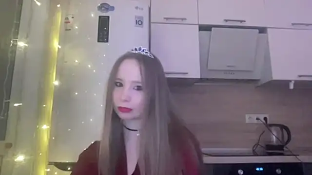 cutefoxieee online show from 10, 3, 2026