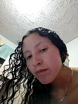 Snapshot of keylatiff chatting on 3, 3, 2026 keylatiff online show from 3, 3, 2026