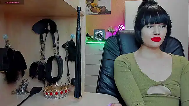 Snapshot of KristiTopxx chatting on 3, 6, 2026 KristiTopxx online show from 3, 6, 2026