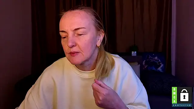 Snapshot of Bella_soulmate chatting on 24, 4, 2026 Bella soulmate online show from 24, 4, 2026