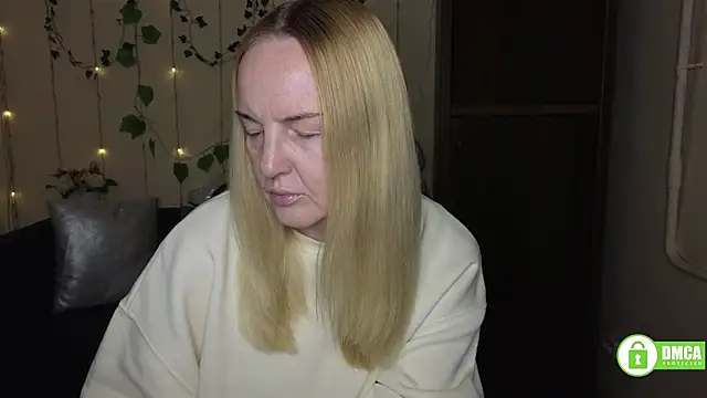 Snapshot of Bella_soulmate chatting on 7, 5, 2026 Bella soulmate online show from 7, 5, 2026