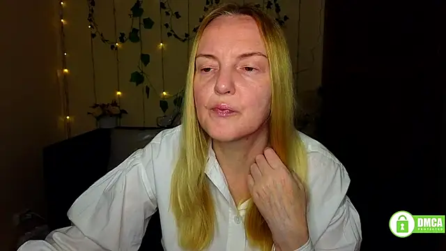 Snapshot of Bella_soulmate chatting on 22, 5, 2026 Bella soulmate online show from 22, 5, 2026