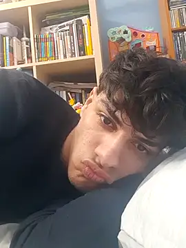 ilcazzone32 online show from 20, 4, 2026