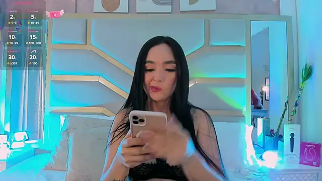 Samantha-Pardo online show from 3, 3, 2026