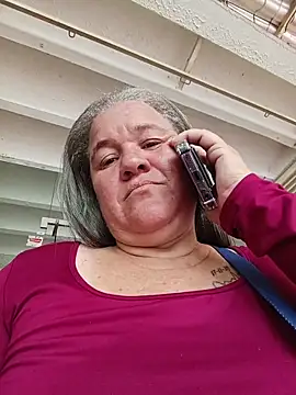 MilF-eterna 69 online show from 9, 4, 2026