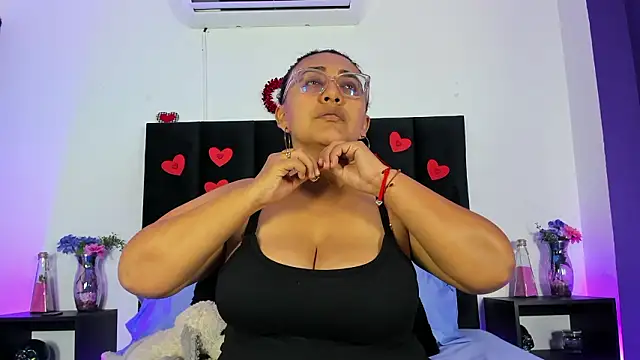 Snapshot of scarlet__ray_ chatting on 28, 2, 2026 scarlet ray online show from 28, 2, 2026