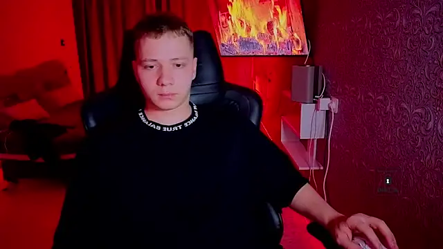 Snapshot of Karl_Night_ chatting on 4, 5, 2026 Karl Night online show from 4, 5, 2026