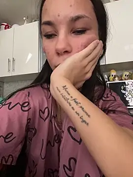 Snapshot of mariaalexandraf chatting on 2, 3, 2026 mariaalexandraf online show from 2, 3, 2026