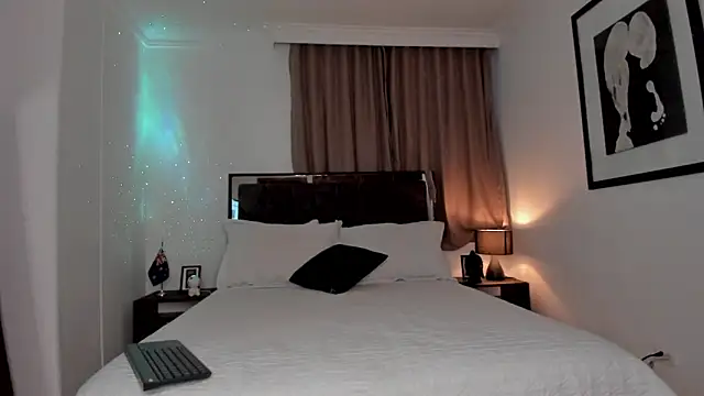 Snapshot of Selhenah chatting on 1, 3, 2026 Selhenah online show from 1, 3, 2026