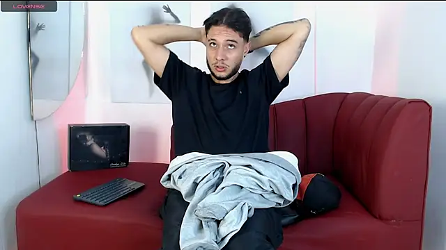 luxesmith online show from 12, 4, 2026