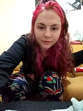 Snapshot of Ahniluap chatting on 8, 4, 2026 Ahniluap online show from 8, 4, 2026
