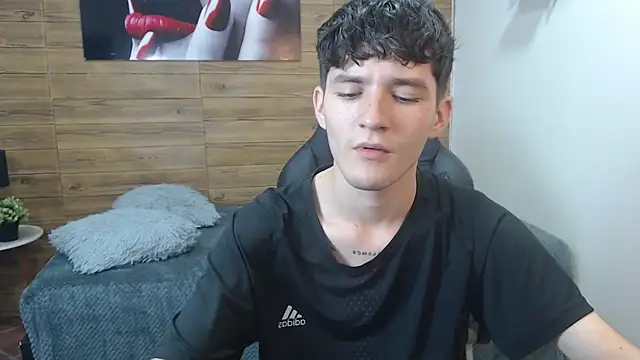 trevor mob online show from 18, 4, 2026