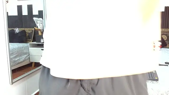 Snapshot of trevor_mob chatting on 14, 7, 2026 trevor mob online show from 14, 7, 2026