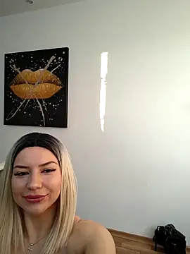 DaisyLuvsYou  online show from 13, 3, 2026