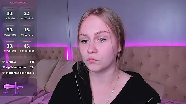 Snapshot of stacy_moorex chatting on 11, 6, 2026 stacy moorex online show from 11, 6, 2026