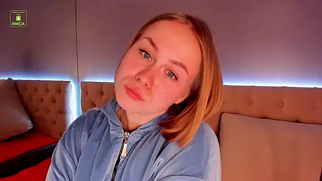 Snapshot of stacy_moorex chatting on 8, 7, 2026 stacy moorex online show from 8, 7, 2026