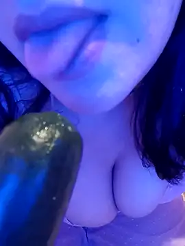 Snapshot of Lona_Hot chatting on 1, 4, 2026 Lona Hot online show from 1, 4, 2026