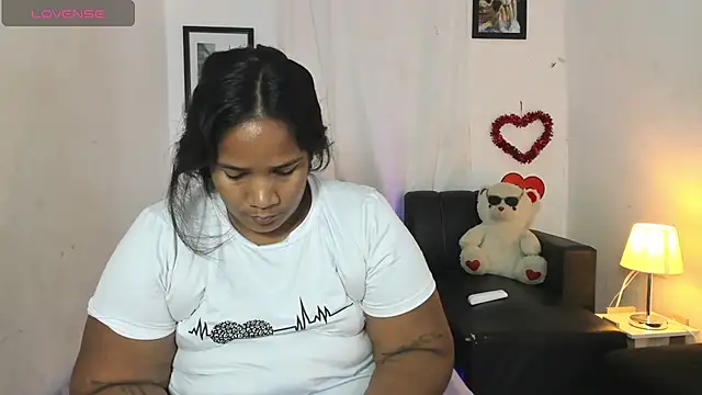 mariana villa72 online show from 14, 7, 2026
