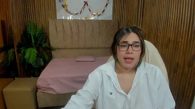 Snapshot of Isiis_tay chatting on 25, 3, 2026 Isiis tay online show from 25, 3, 2026