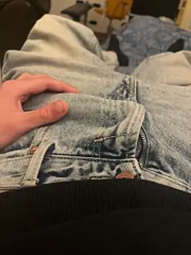 andri020292 online show from 24, 2, 2026