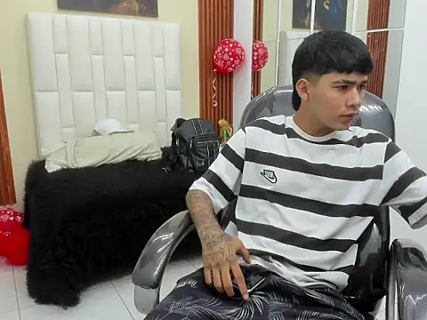 Thiago collinss online show from 24, 2, 2026