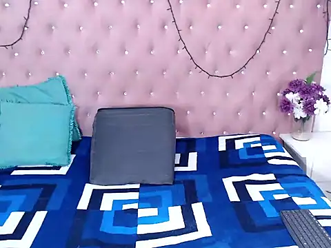 TiffannyValentine online show from 1, 3, 2026