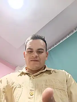 Snapshot of Edwin_Q chatting on 21, 6, 2026 Edwin Q online show from 21, 6, 2026