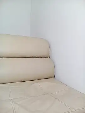 Snapshot of TinnaPeyton chatting on 2, 3, 2026 TinnaPeyton online show from 2, 3, 2026