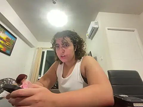 yassiestar online show from 24, 3, 2026