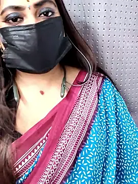 Cutie Nila online show from 11, 4, 2026