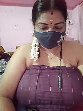 Snapshot of tamil_lathikaaa chatting on 2, 6, 2026 tamil lathikaaa online show from 2, 6, 2026