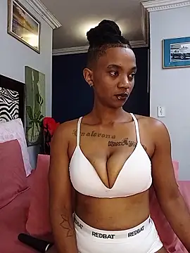 JANIELEE8XXXXX online show from 2, 4, 2026