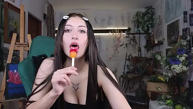 EffieMeowley online show from 4, 7, 2026