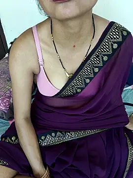 Sweet Cpl  online show from 9, 4, 2026