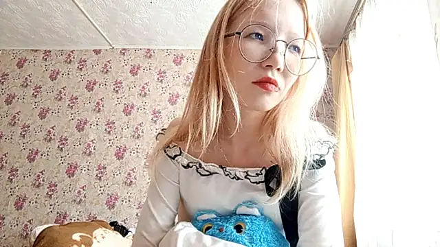 SoniqBliss online show from 3, 3, 2026