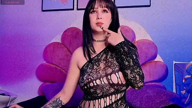 Snapshot of artemisa_aly chatting on 9, 6, 2026 artemisa aly online show from 9, 6, 2026