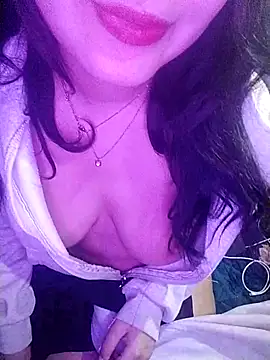 Sexy Lolii online show from 5, 3, 2026