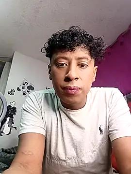 Snapshot of James_large_cock chatting on 2, 3, 2026 James large cock online show from 2, 3, 2026